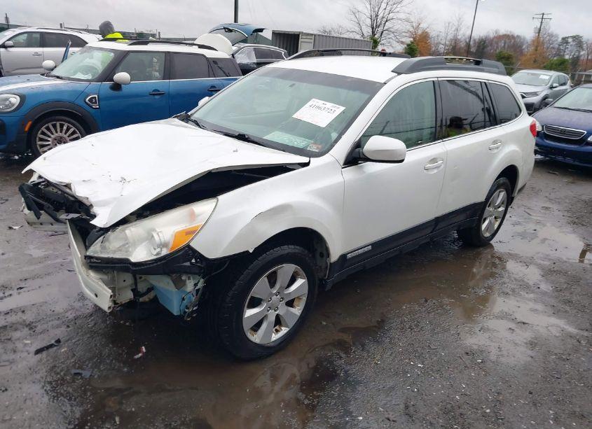 Photo 2 of 2011 Subaru Outback 2.5I PREMIUM (VIN 4S4BRBCC1B3425904)