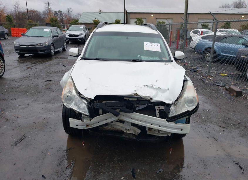 Photo 6 of 2011 Subaru Outback 2.5I PREMIUM (VIN 4S4BRBCC1B3425904)