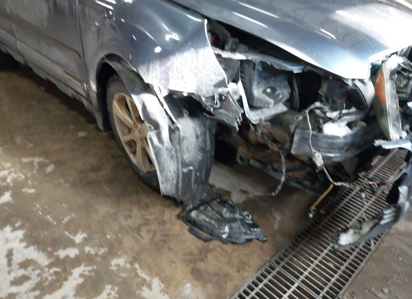 Photo 6 of 2013 Subaru Outback 2.5I PREMIUM (VIN 4S4BRBCC1D1230707)