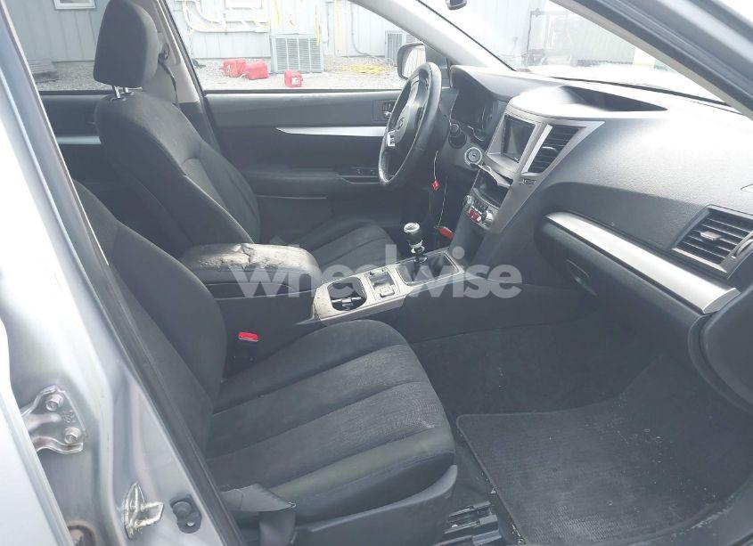 Photo 5 of 2013 Subaru Outback 2.5I PREMIUM (VIN 4S4BRBCC1D1246289)