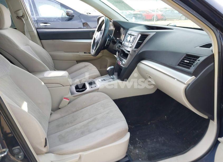 Photo 5 of 2013 Subaru Outback 2.5I PREMIUM (VIN 4S4BRBCC1D3227505)