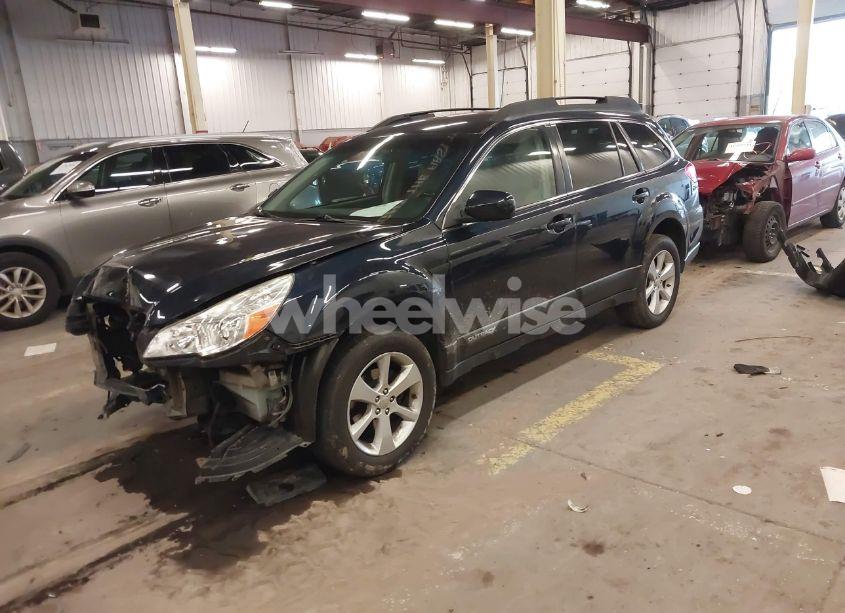 Photo 2 of 2013 Subaru Outback 2.5I PREMIUM (VIN 4S4BRBCC1D3313459)