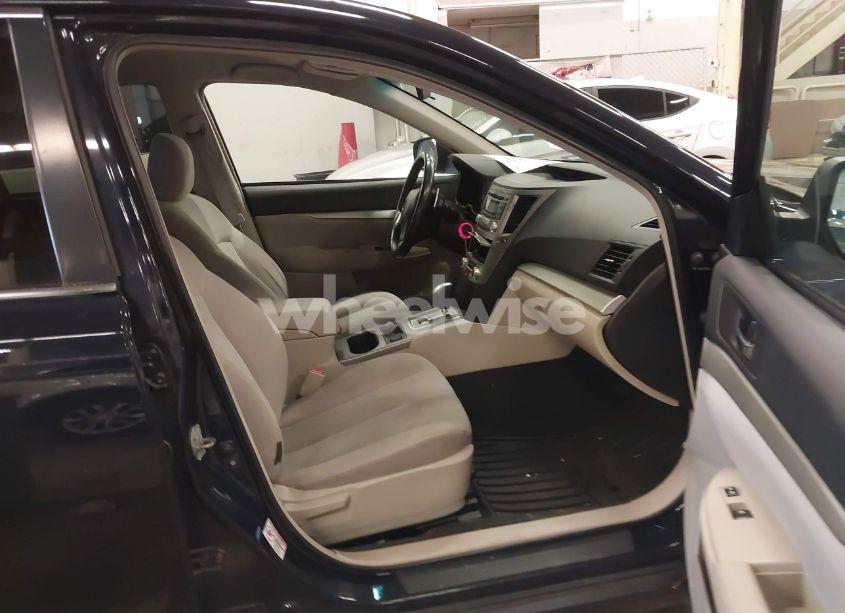 Photo 5 of 2013 Subaru Outback 2.5I PREMIUM (VIN 4S4BRBCC1D3313459)