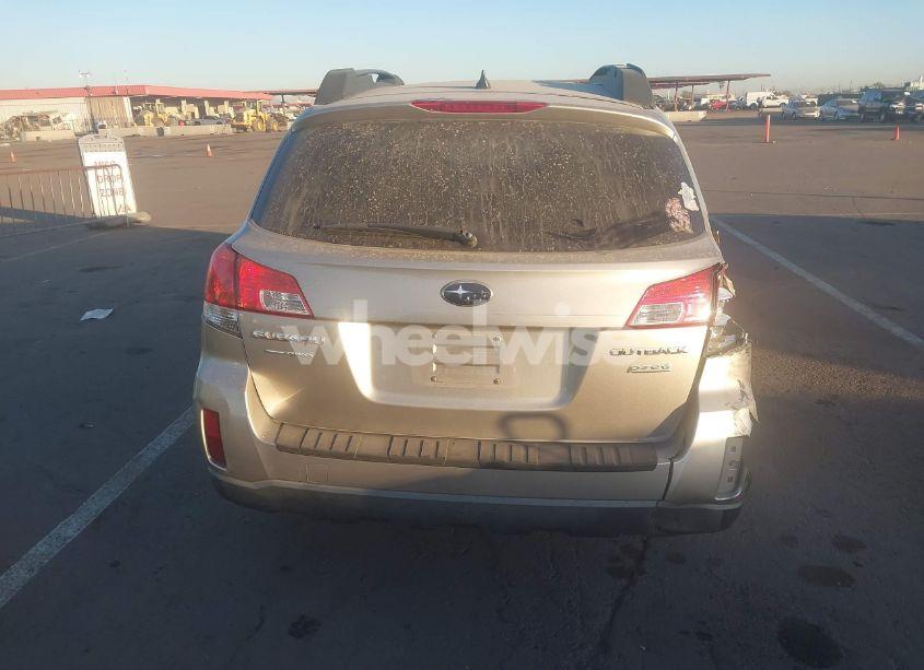 Photo 16 of 2014 Subaru Outback 2.5I PREMIUM (VIN 4S4BRBCC1E3242068)