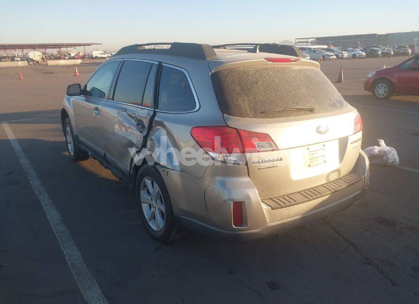 Photo 3 of 2014 Subaru Outback 2.5I PREMIUM (VIN 4S4BRBCC1E3242068)