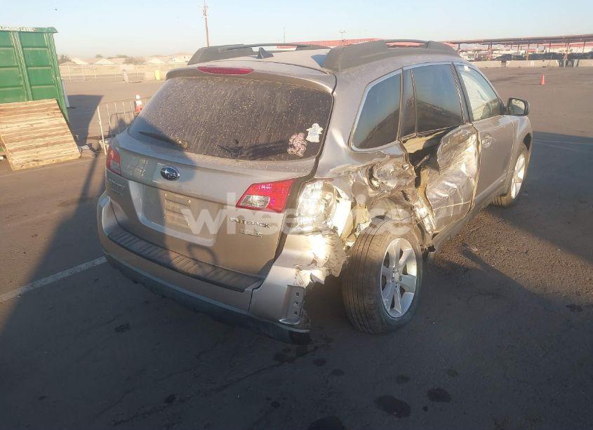 Photo 4 of 2014 Subaru Outback 2.5I PREMIUM (VIN 4S4BRBCC1E3242068)