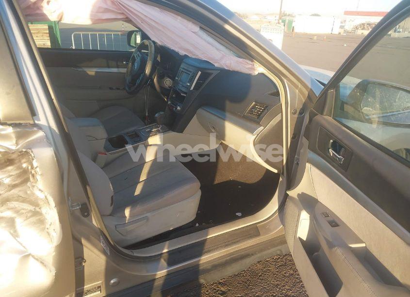 Photo 5 of 2014 Subaru Outback 2.5I PREMIUM (VIN 4S4BRBCC1E3242068)