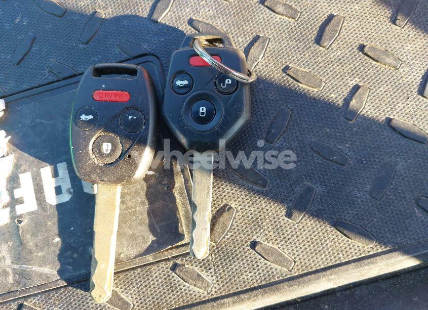 Photo 11 of 2010 Subaru Outback 2.5I PREMIUM (VIN 4S4BRBCC2A3342609)