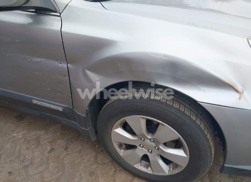 Photo 12 of 2010 Subaru Outback 2.5I PREMIUM (VIN 4S4BRBCC2A3385279)