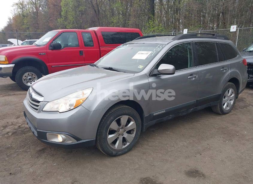 Photo 2 of 2010 Subaru Outback 2.5I PREMIUM (VIN 4S4BRBCC2A3385279)
