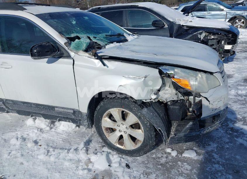 Photo 6 of 2011 Subaru Outback 2.5I PREMIUM (VIN 4S4BRBCC2B3346189)