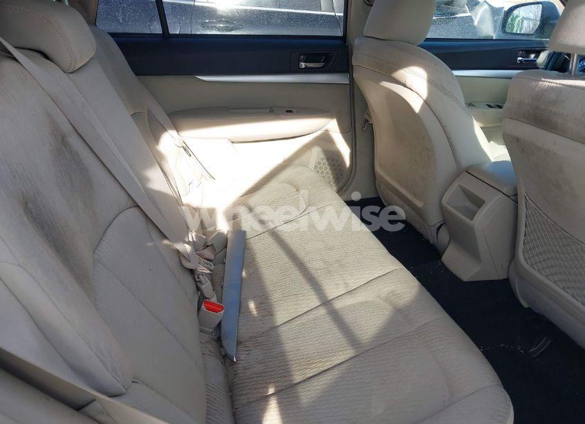 Photo 8 of 2011 Subaru Outback 2.5I PREMIUM (VIN 4S4BRBCC2B3346189)