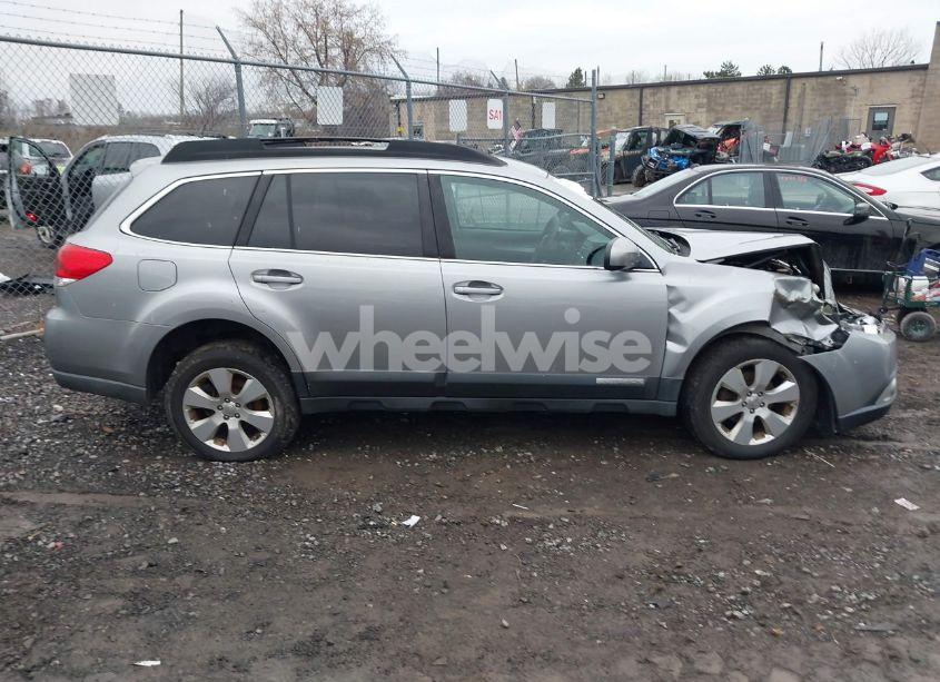 Photo 14 of 2011 Subaru Outback 2.5I PREMIUM (VIN 4S4BRBCC2B3353935)