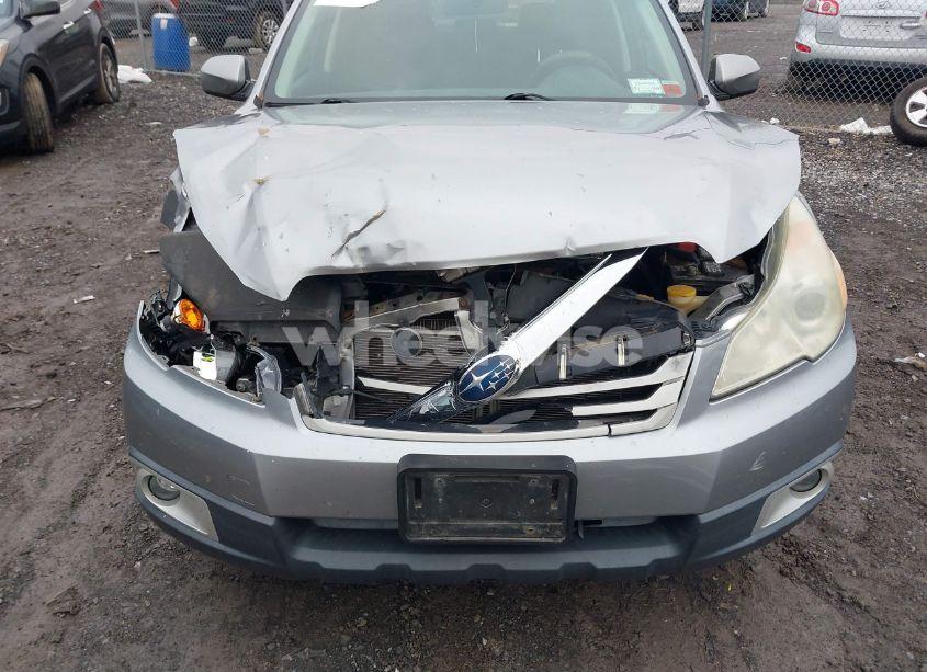 Photo 6 of 2011 Subaru Outback 2.5I PREMIUM (VIN 4S4BRBCC2B3353935)