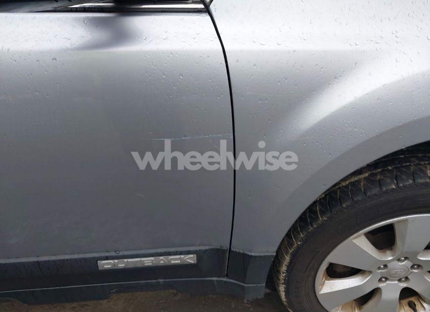 Photo 13 of 2012 Subaru Outback 2.5I PREMIUM (VIN 4S4BRBCC2C3200280)