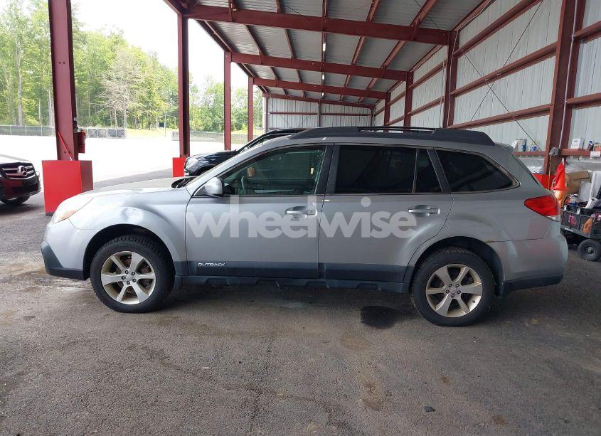 Photo 14 of 2013 Subaru Outback 2.5I PREMIUM (VIN 4S4BRBCC2D3201818)