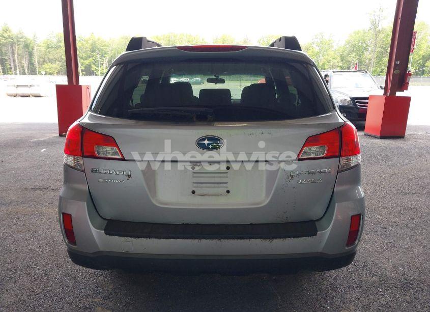 Photo 16 of 2013 Subaru Outback 2.5I PREMIUM (VIN 4S4BRBCC2D3201818)