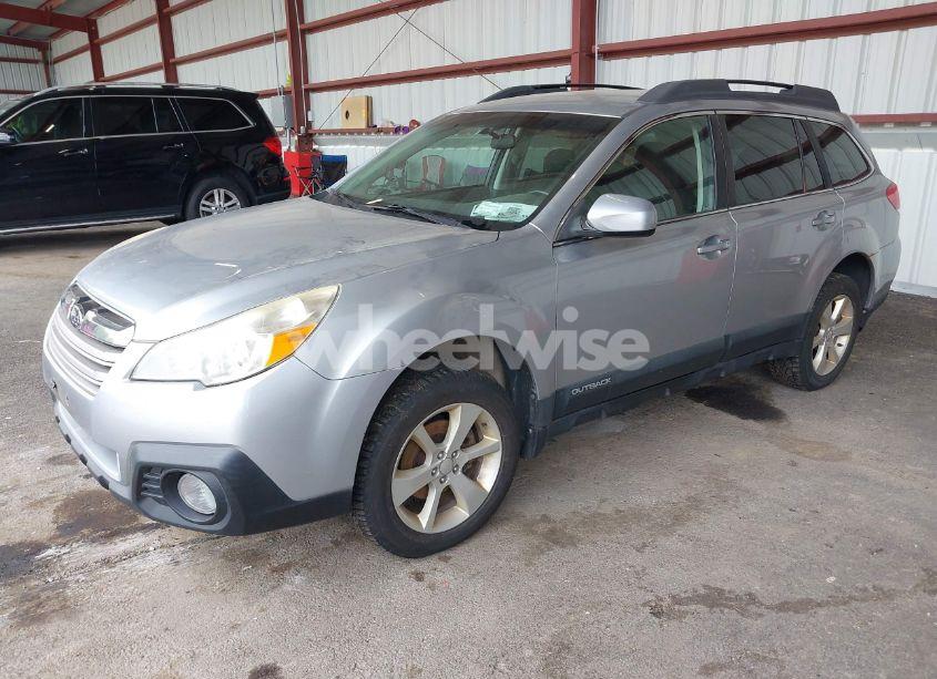 Photo 2 of 2013 Subaru Outback 2.5I PREMIUM (VIN 4S4BRBCC2D3201818)