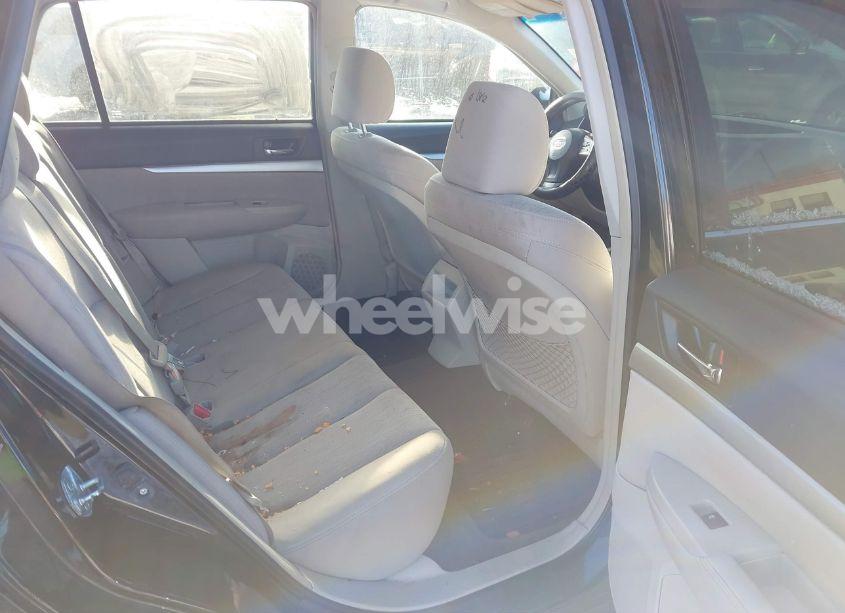 Photo 8 of 2013 Subaru Outback 2.5I PREMIUM (VIN 4S4BRBCC2D3298325)