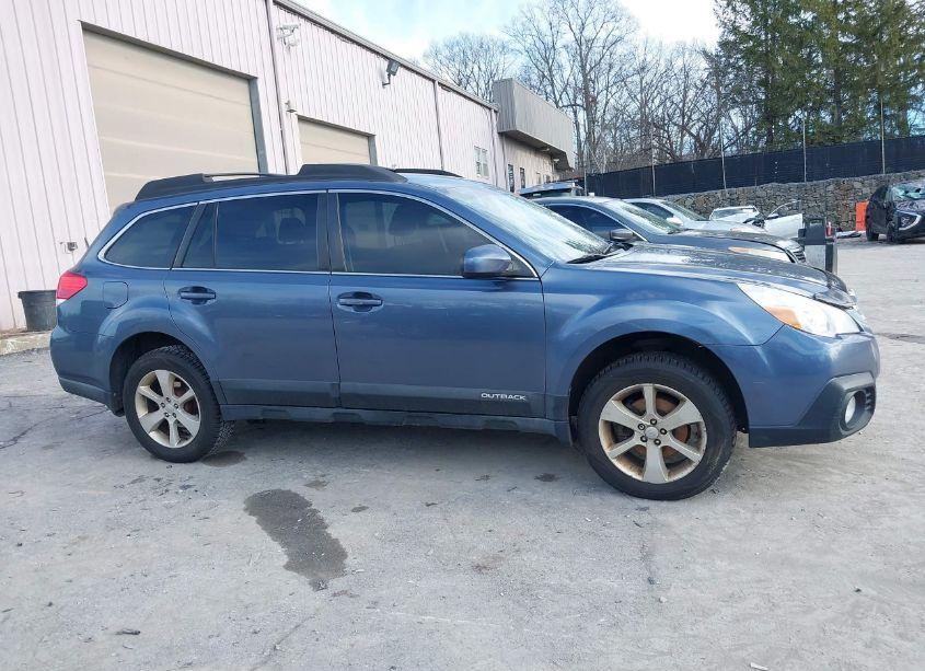 Photo 13 of 2014 Subaru Outback 2.5I PREMIUM (VIN 4S4BRBCC2E3209824)