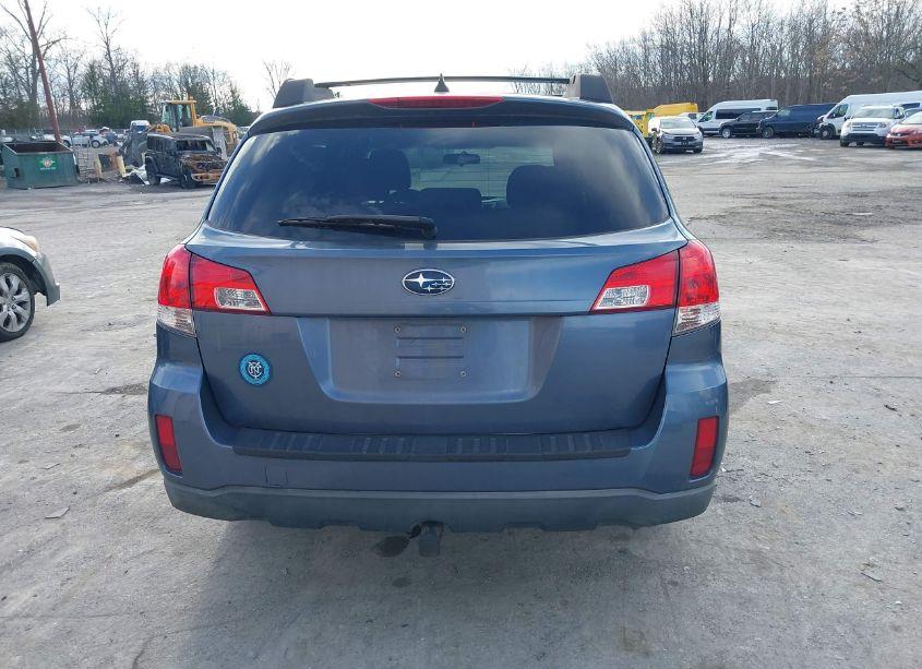 Photo 16 of 2014 Subaru Outback 2.5I PREMIUM (VIN 4S4BRBCC2E3209824)