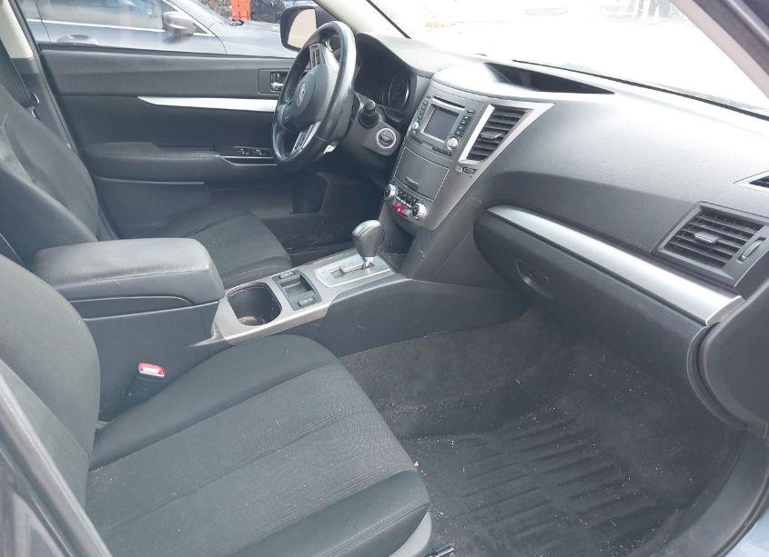 Photo 5 of 2014 Subaru Outback 2.5I PREMIUM (VIN 4S4BRBCC2E3209824)