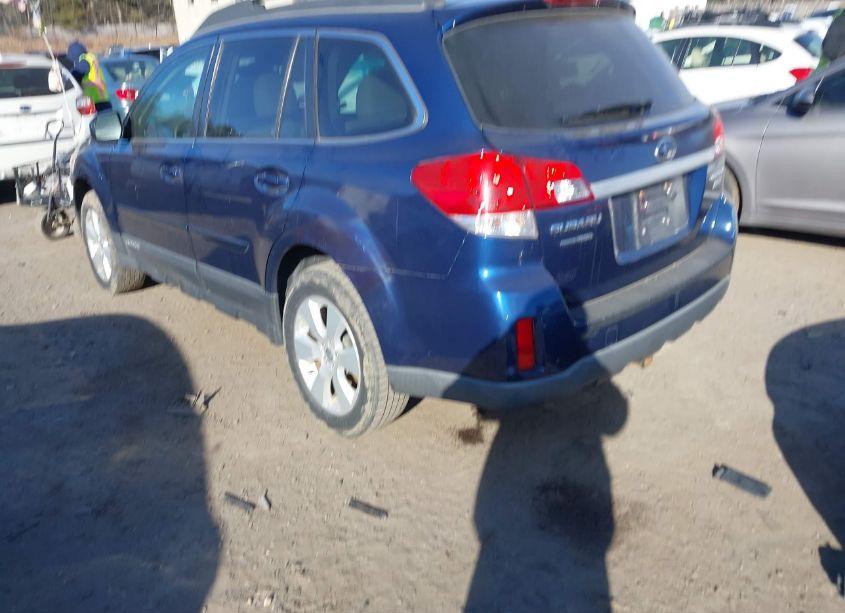 Photo 3 of 2010 Subaru Outback 2.5I PREMIUM (VIN 4S4BRBCC3A3324653)