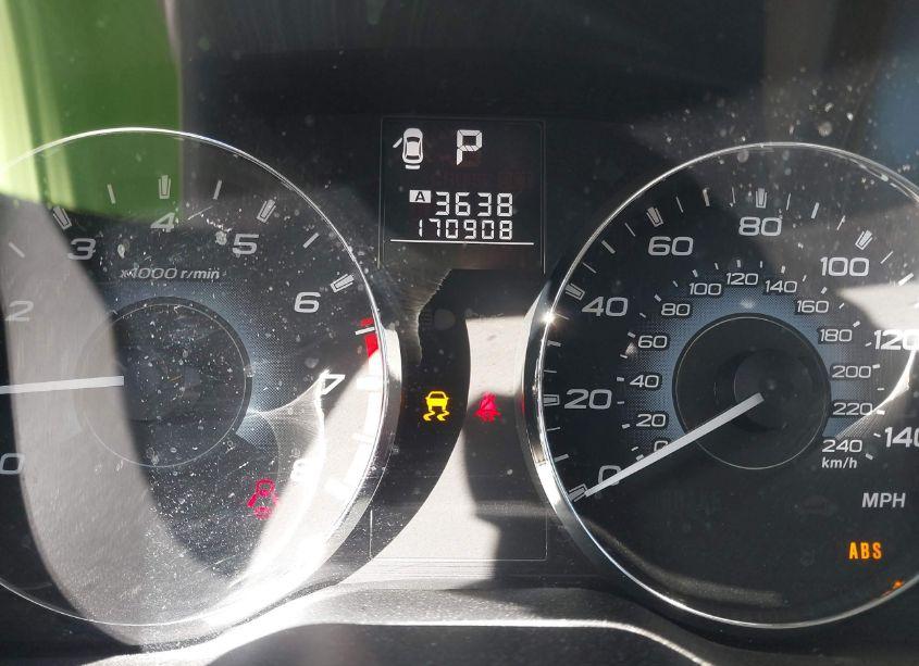 Photo 7 of 2010 Subaru Outback 2.5I PREMIUM (VIN 4S4BRBCC3A3324653)