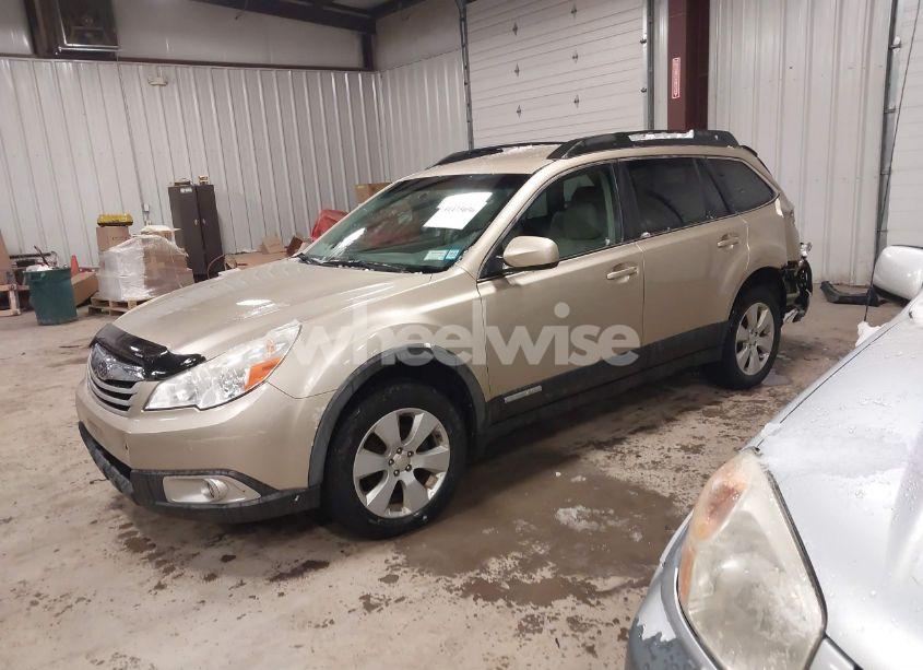Photo 2 of 2010 Subaru Outback 2.5I PREMIUM (VIN 4S4BRBCC3A3338262)
