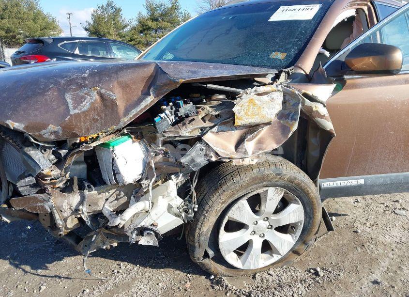 Photo 11 of 2011 Subaru Outback 2.5I PREMIUM (VIN 4S4BRBCC3B3413690)