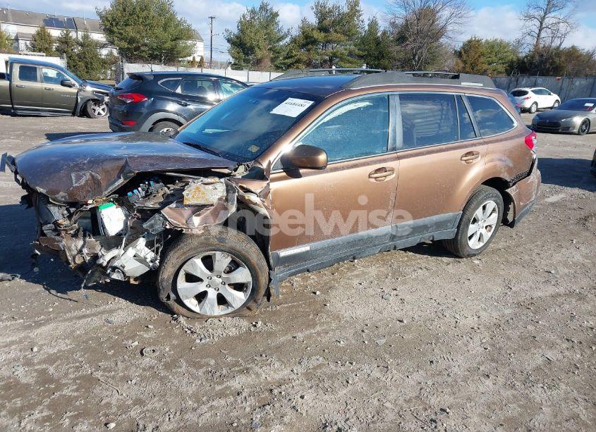 Photo 2 of 2011 Subaru Outback 2.5I PREMIUM (VIN 4S4BRBCC3B3413690)