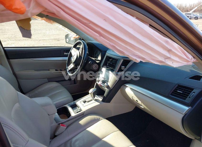 Photo 5 of 2011 Subaru Outback 2.5I PREMIUM (VIN 4S4BRBCC3B3413690)