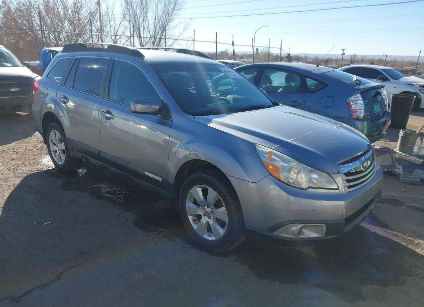 2011 Subaru Outback 2.5I PREMIUM (VIN 4S4BRBCC3B3414001) main photo