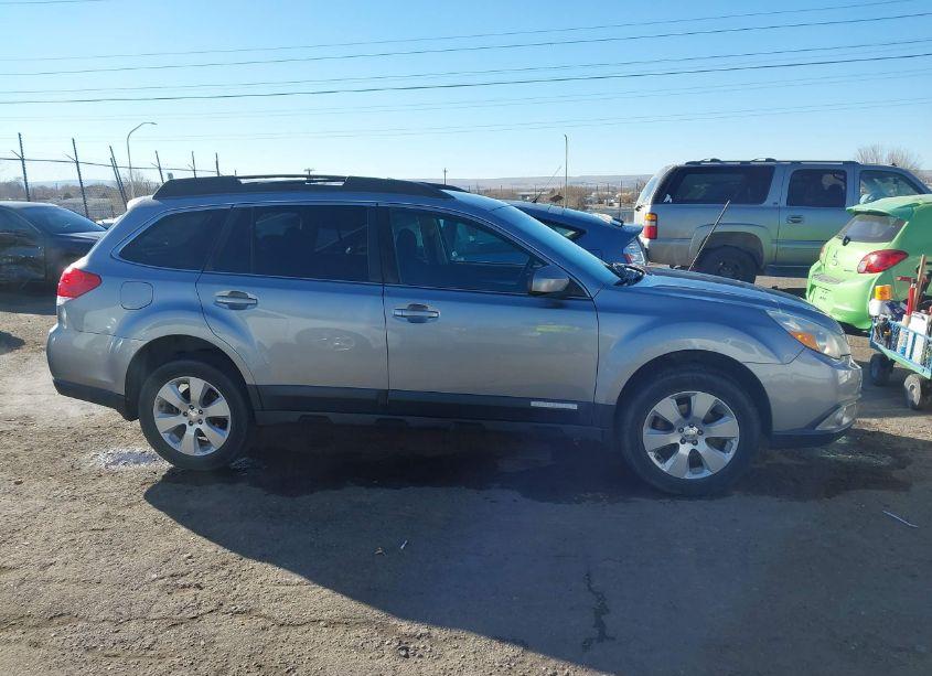 Photo 13 of 2011 Subaru Outback 2.5I PREMIUM (VIN 4S4BRBCC3B3414001)