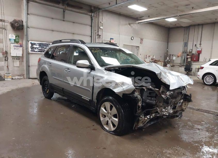 2012 Subaru Outback 2.5I PREMIUM (VIN 4S4BRBCC3C3232672) main photo