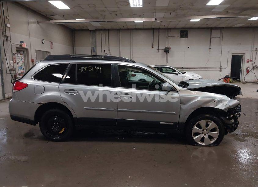 Photo 14 of 2012 Subaru Outback 2.5I PREMIUM (VIN 4S4BRBCC3C3232672)