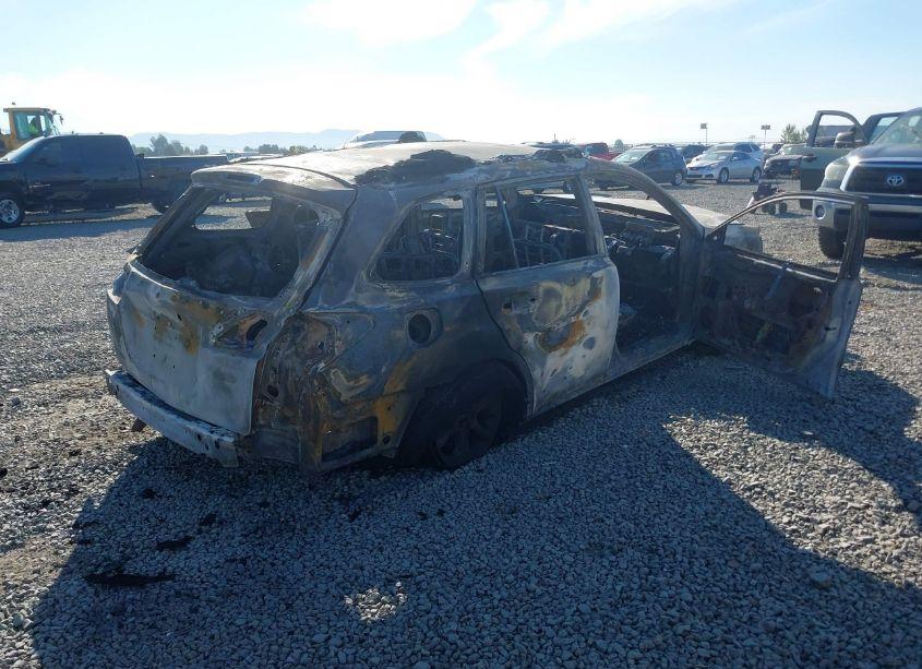 Photo 4 of 2014 Subaru Outback 2.5I PREMIUM (VIN 4S4BRBCC3E3216507)