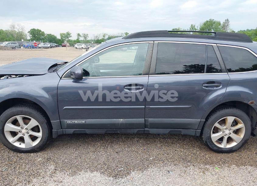 Photo 15 of 2014 Subaru Outback 2.5I PREMIUM (VIN 4S4BRBCC3E3252410)