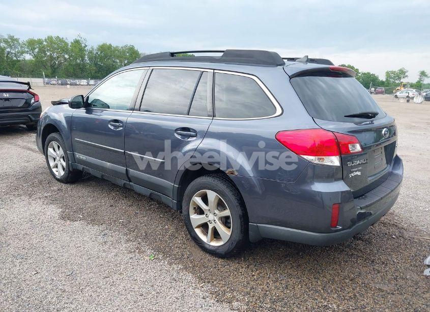 Photo 3 of 2014 Subaru Outback 2.5I PREMIUM (VIN 4S4BRBCC3E3252410)