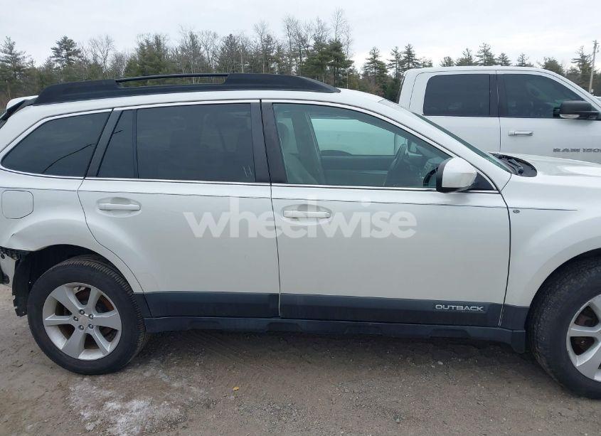 Photo 13 of 2014 Subaru Outback 2.5I PREMIUM (VIN 4S4BRBCC3E3263620)