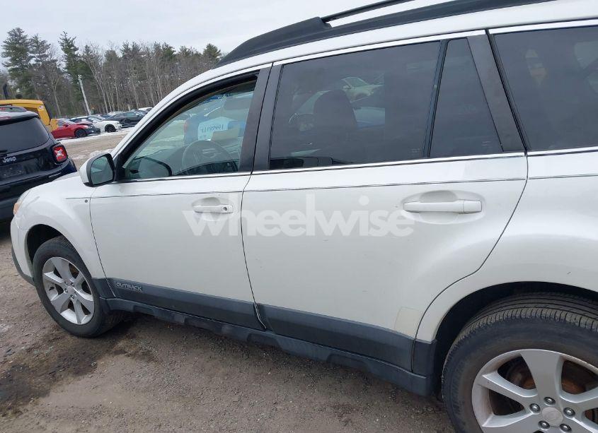 Photo 14 of 2014 Subaru Outback 2.5I PREMIUM (VIN 4S4BRBCC3E3263620)