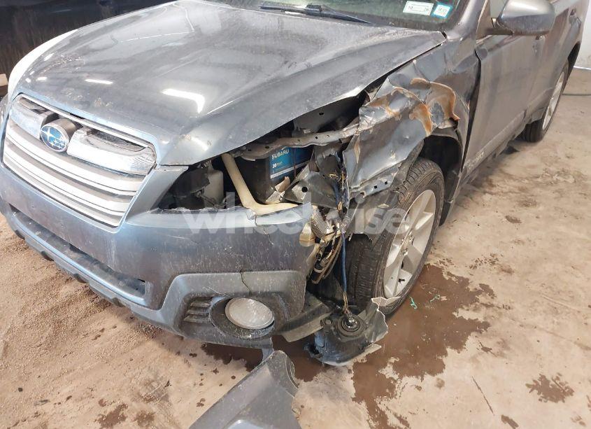 Photo 6 of 2014 Subaru Outback 2.5I PREMIUM (VIN 4S4BRBCC3E3266713)