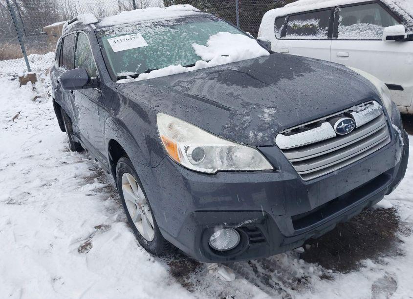 2014 Subaru Outback 2.5I PREMIUM (VIN 4S4BRBCC3E3306823) main photo