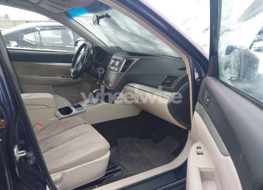 Photo 5 of 2013 Subaru Outback 2.5I PREMIUM (VIN 4S4BRBCC4D3301354)