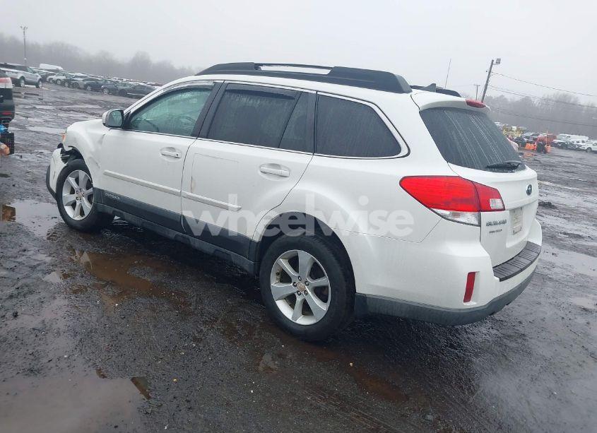 Photo 3 of 2014 Subaru Outback 2.5I PREMIUM (VIN 4S4BRBCC4E3255896)