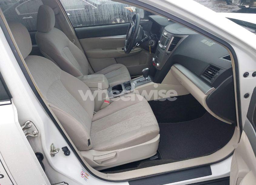 Photo 5 of 2014 Subaru Outback 2.5I PREMIUM (VIN 4S4BRBCC4E3255896)