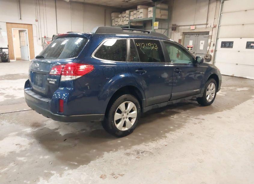 Photo 4 of 2010 Subaru Outback 2.5I PREMIUM (VIN 4S4BRBCC5A3365463)