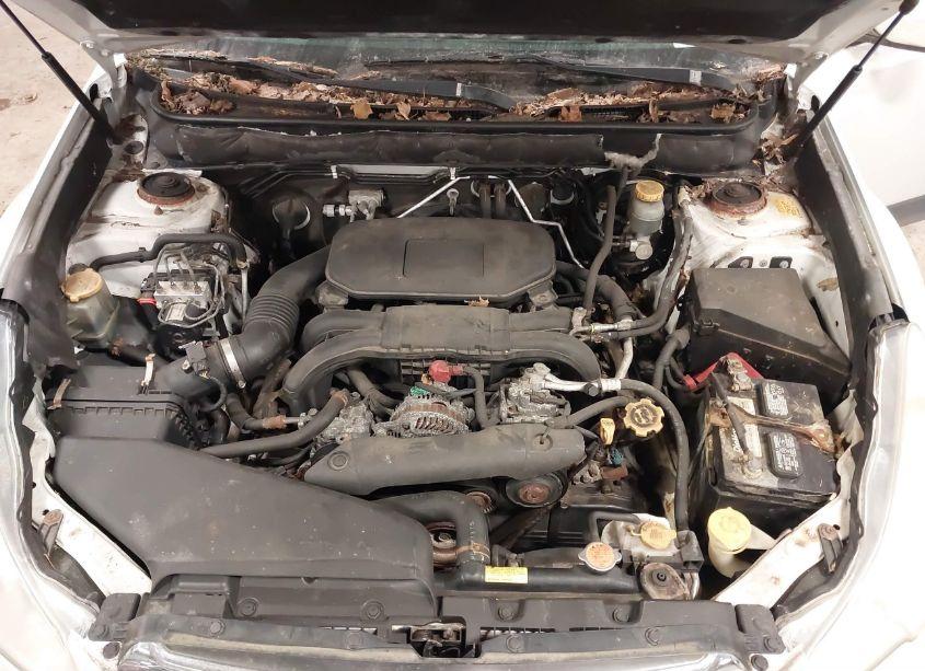 Photo 10 of 2011 Subaru Outback 2.5I PREMIUM (VIN 4S4BRBCC5B3420916)