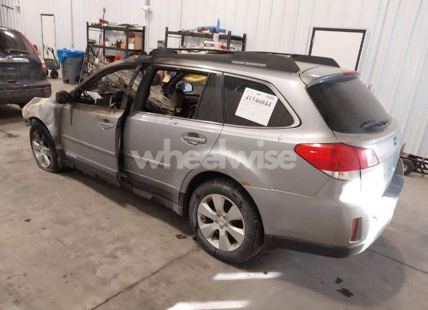 Photo 3 of 2011 Subaru Outback 2.5I PREMIUM (VIN 4S4BRBCC5B3434928)