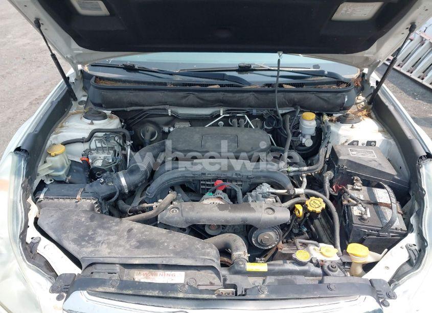 Photo 10 of 2011 Subaru Outback 2.5I PREMIUM (VIN 4S4BRBCC5B3446108)